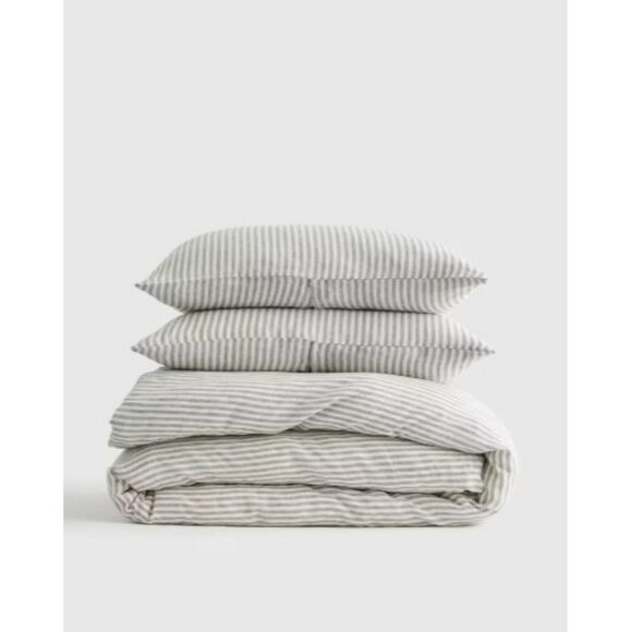 NWOT Quince Grey/White Stripes 2 Shams Duvet Cover Set – King, European Linen - Picture 1 of 5